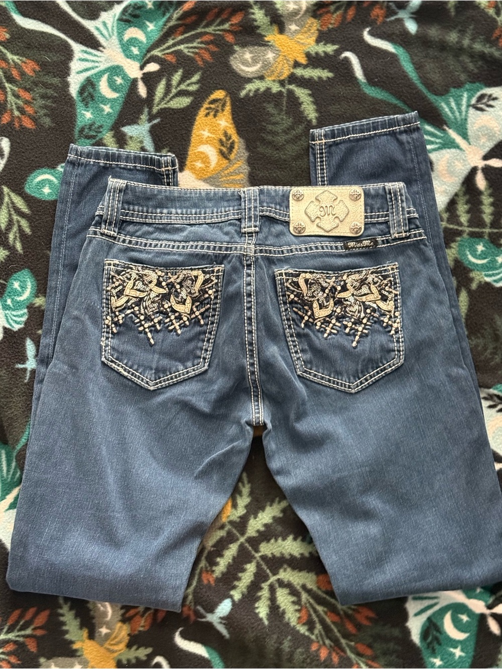 Miss Me Signature Bootcut Jeans Medium Wash Studded Pocket Size 27